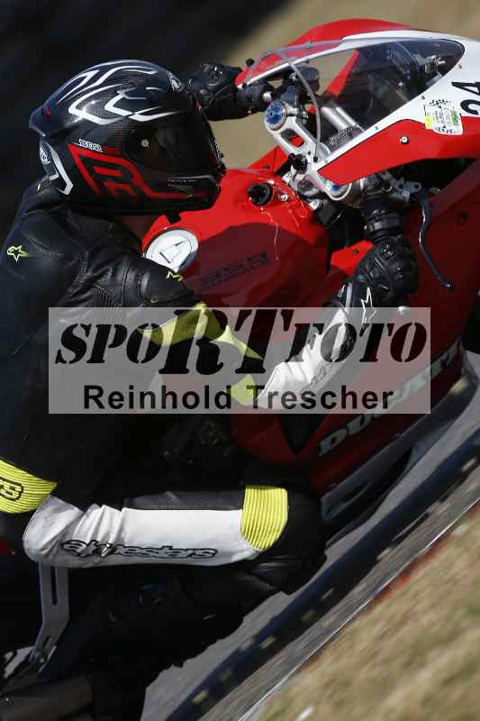 /Archiv-2023/28 05.06.2023 Moto Club Anneau du Rhin/vert-medium/24